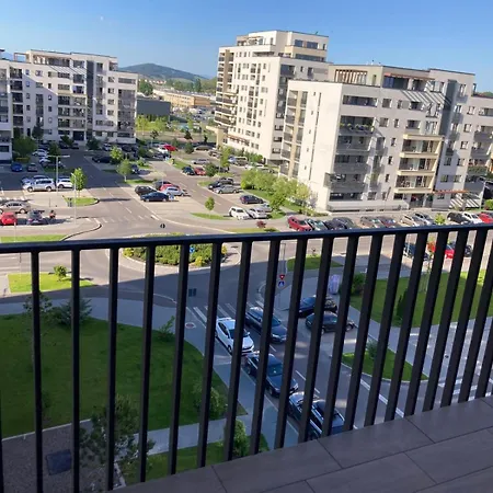 2 With Private Parking In The District Of Apartment Brasov
